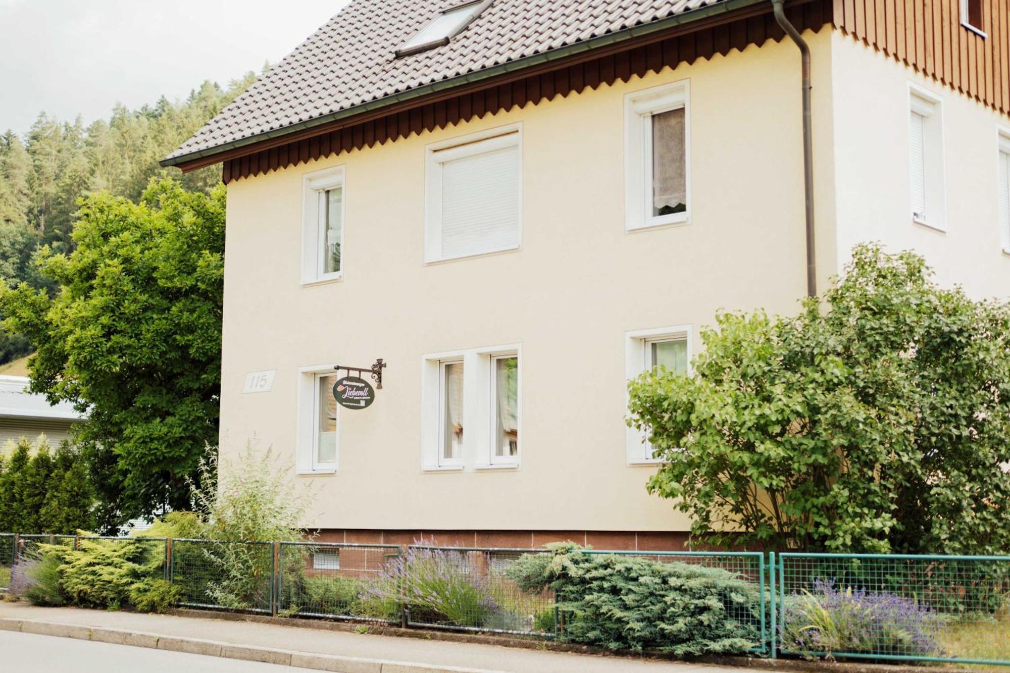 Liebevoll Gaestewohnungen Alpirsbach Exteriér fotografie
